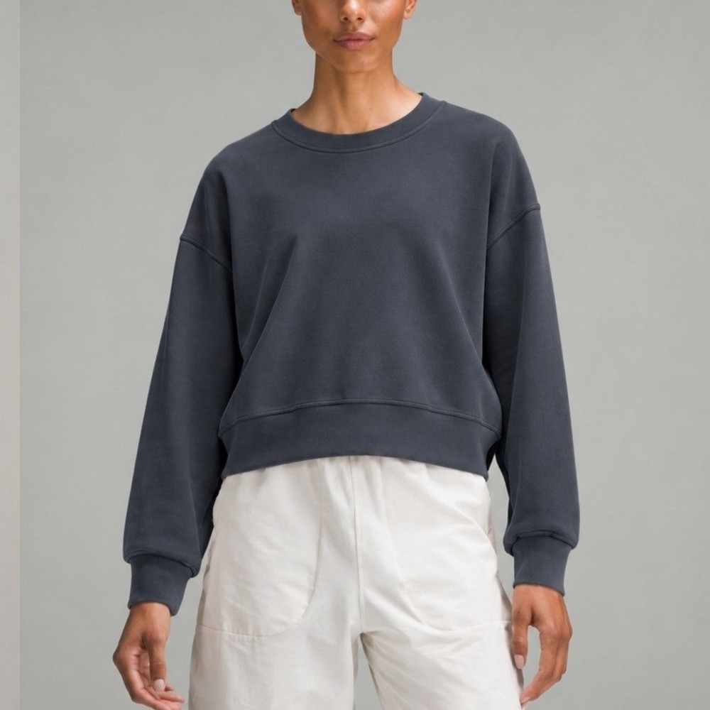 Lululemon Softstreme Perfectly Oversized Cropped Crew Sweatshirt Size 4 Charcoal